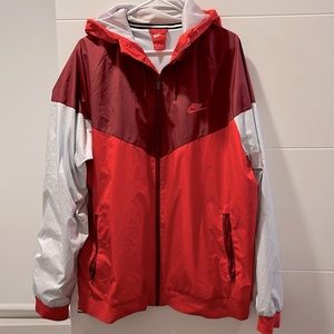 Nike Windrunner Windbreaker